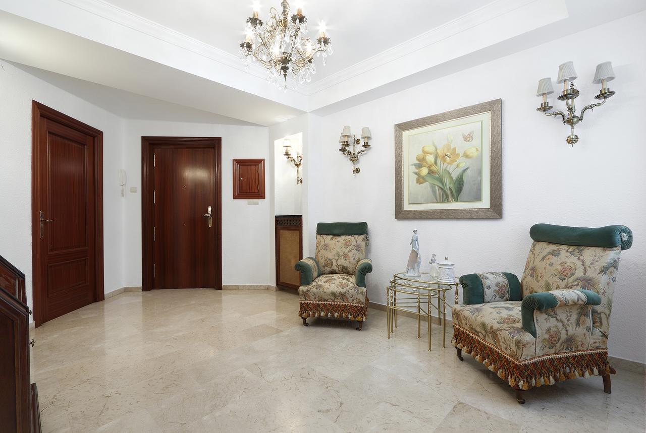 Piso En Calle Recogidas Гранада Екстериор снимка